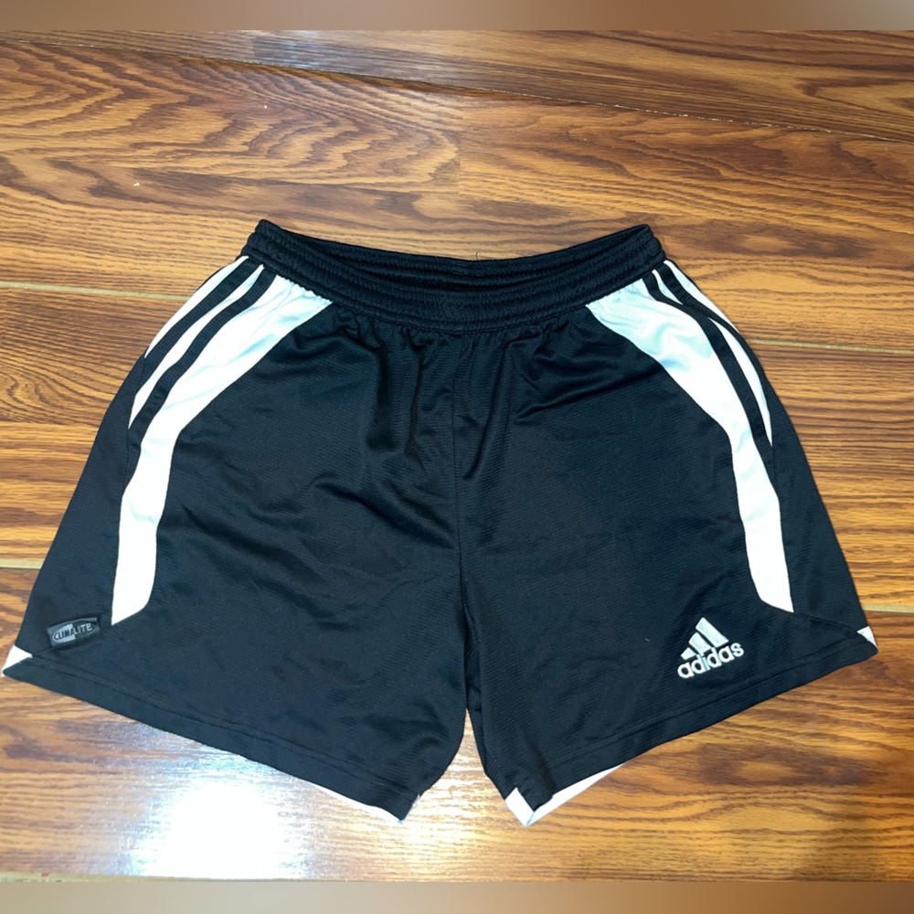 Adidas women’s shorts size small